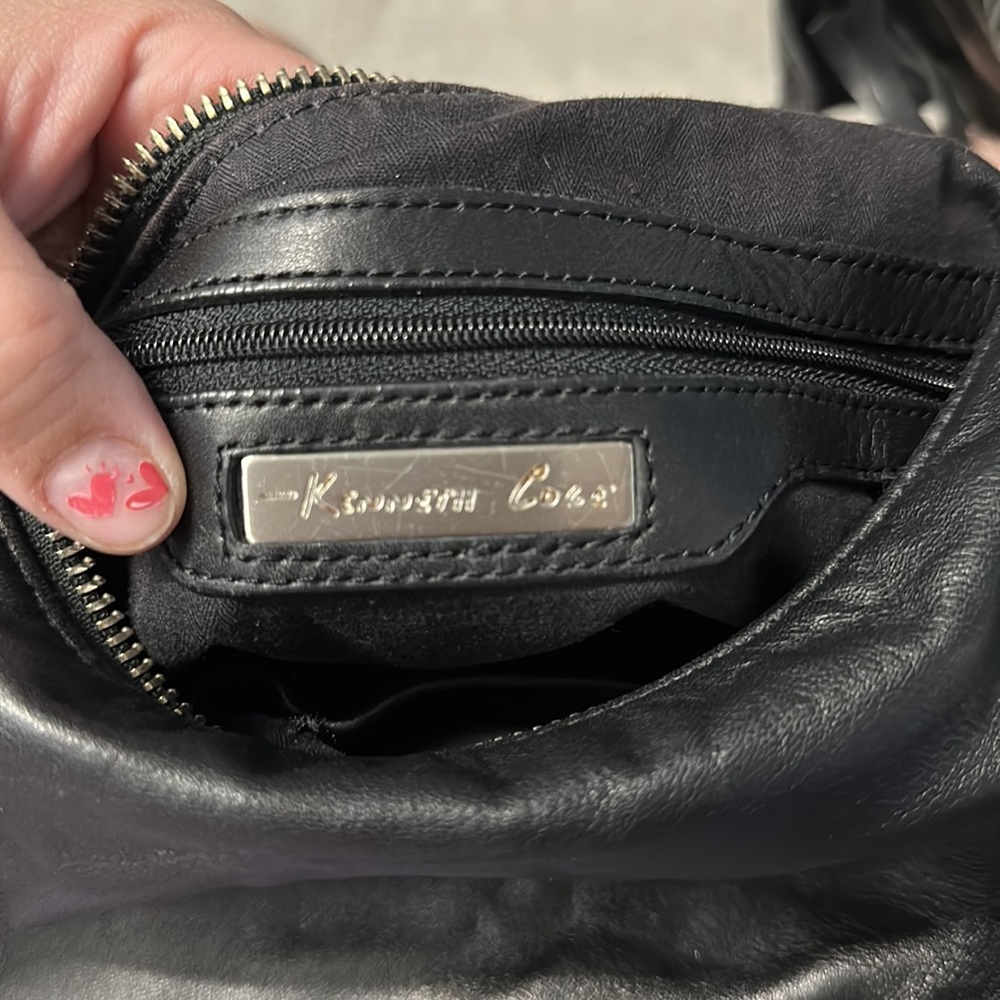 Kenneth Cole black shoulder bag - Picture 6 of 6